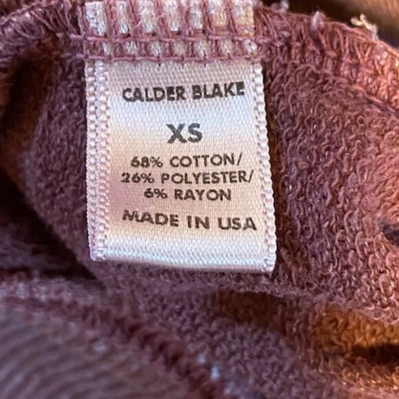 Short Sleeve Calder Blake Short Sleeve Sweatshirt in Burgundy. - Picture 4 of 8